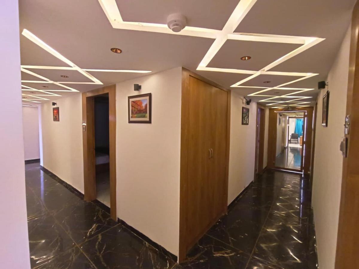 Hotel Prime Villa Gurukul أحمد أباد المظهر الخارجي الصورة